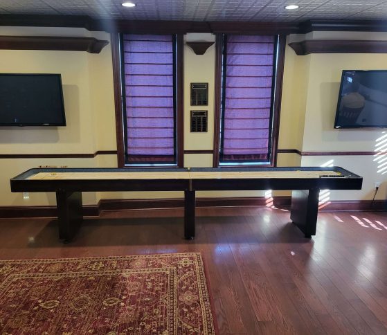 Fort McIntosh interior pool table