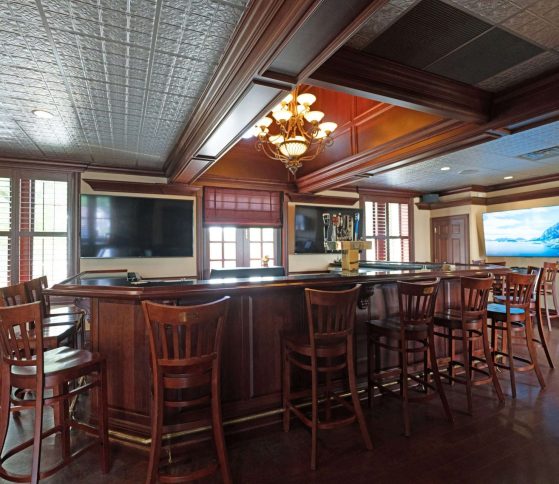 Fort McIntosh interior bar view